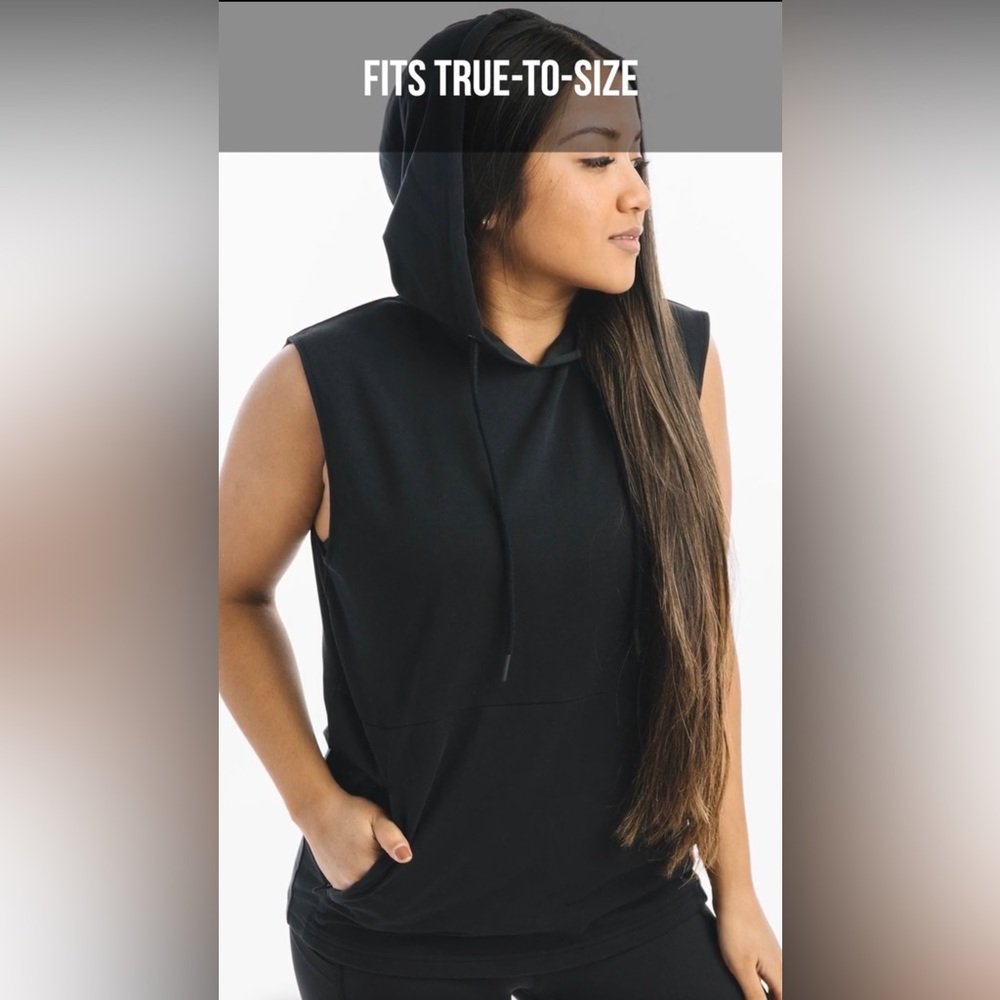 Zyia NWT Black Fighter Sleeveless Hoodie- Medium